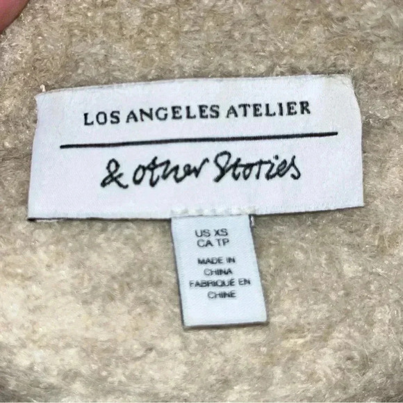 & Other Stories Los Angeles Atelier Alpaca Cropped Sweater - Picture 4 of 11